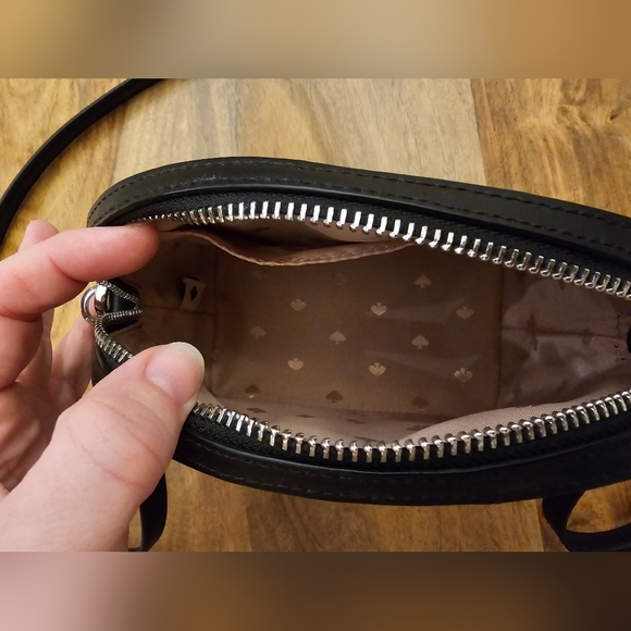 Kate Spade penguin purse ❤️ - Picture 3 of 4